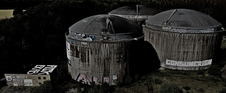 Dark silos.JPG